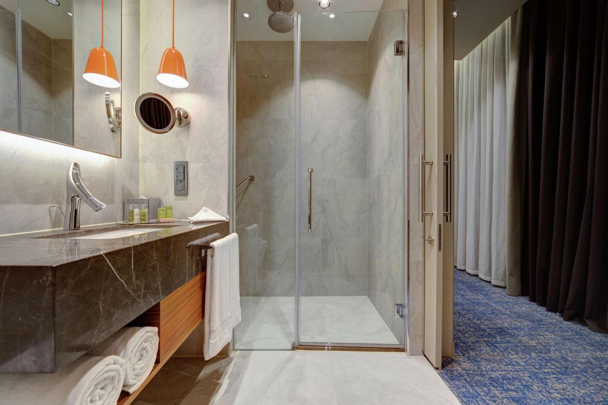 Hotel Doubletree By Hilton Adana Exterior foto