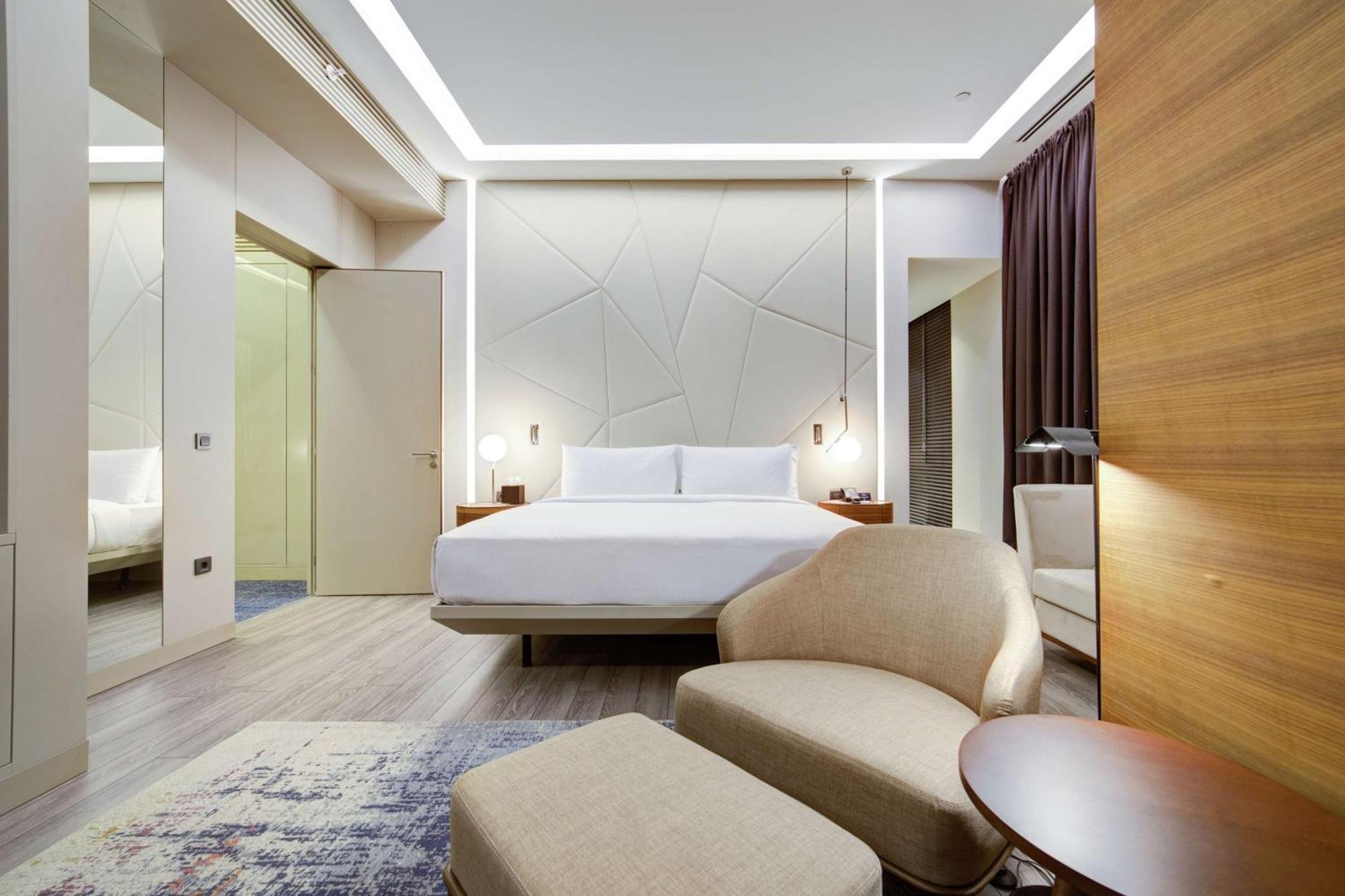Hotel Doubletree By Hilton Adana Exterior foto