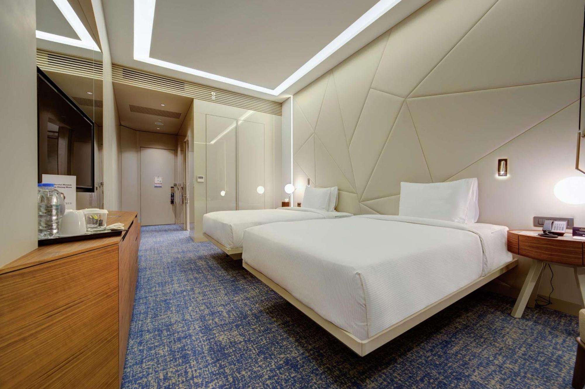 Hotel Doubletree By Hilton Adana Exterior foto
